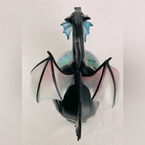 Disney Store Disney Villains Maleficent Dragon Musical Snow Globe - Picture 7 of 13